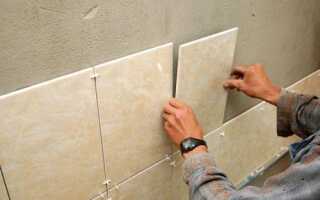 Укладка керамической плитки на стену своими руками. Фото