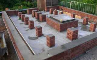 Какой кирпич лучше для строительства цоколя?