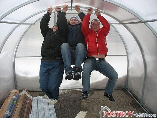 Прочность арочной теплицы