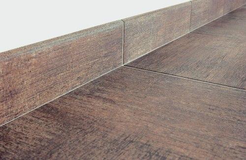 Плинтус керамический для плитки